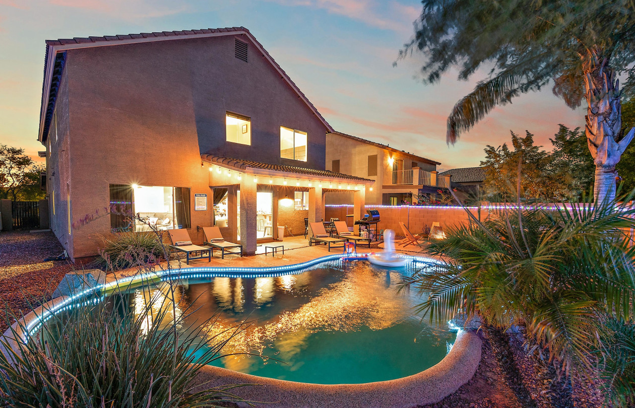 Desert Oasis: A Family Resort Halfway Between Tucson and Phoenix